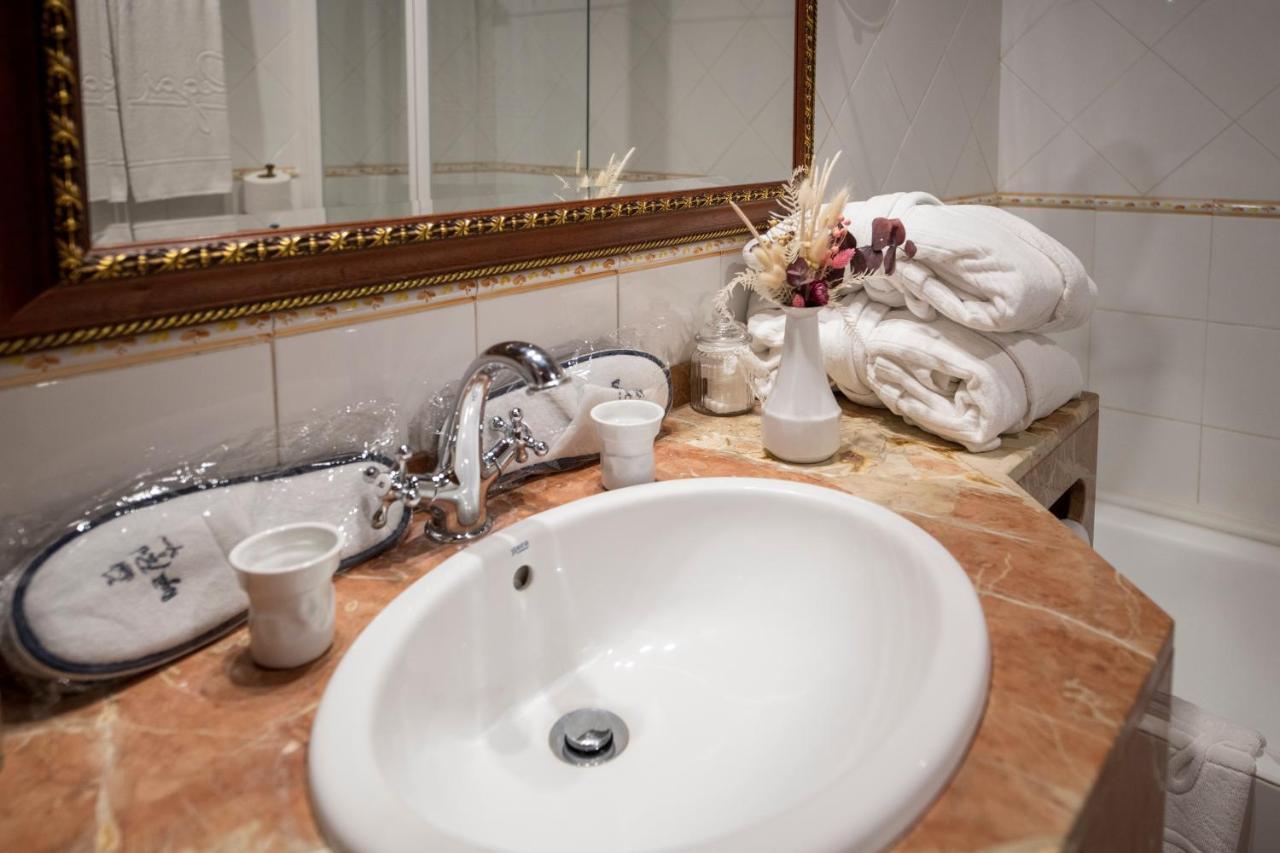 Superior Room with Sea View and Spa Access,1589514187:JPEG